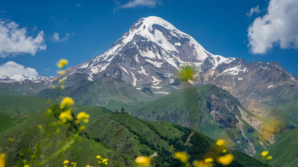 Гора Казбеги (5054 м)