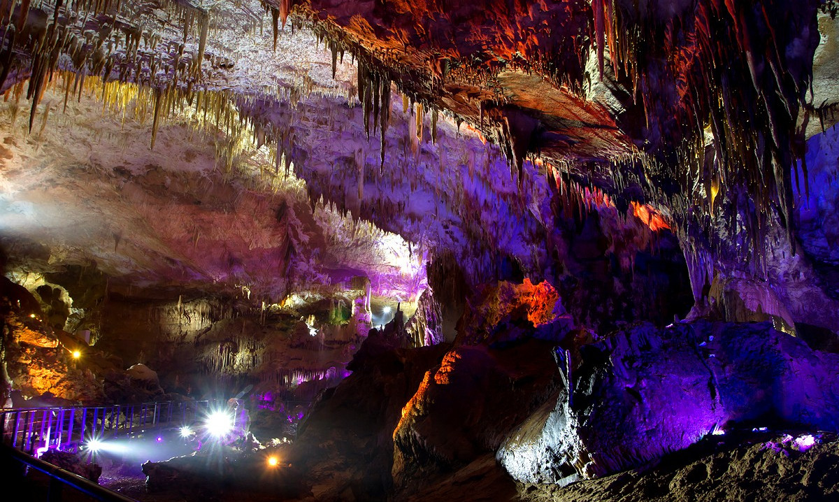 Prometheus-Höhlen, Georgia