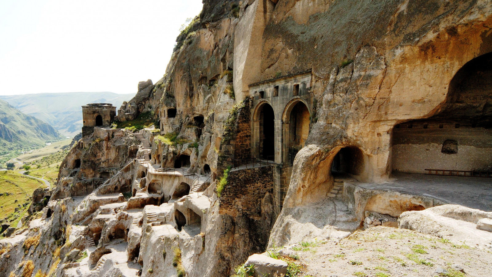 Пещеры Вардзия, Грузия.